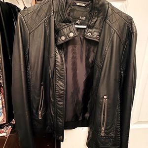 Black leather jacket 🖤☠️✨